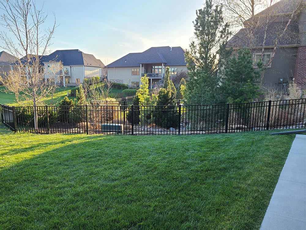 Photo of an aluminum fence from a Lincoln NE Fence Company